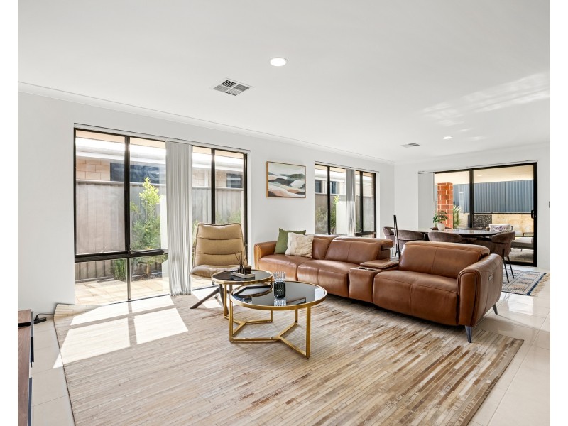 15 COLOSSEUM ENTRANCE, Baldivis WA 6171