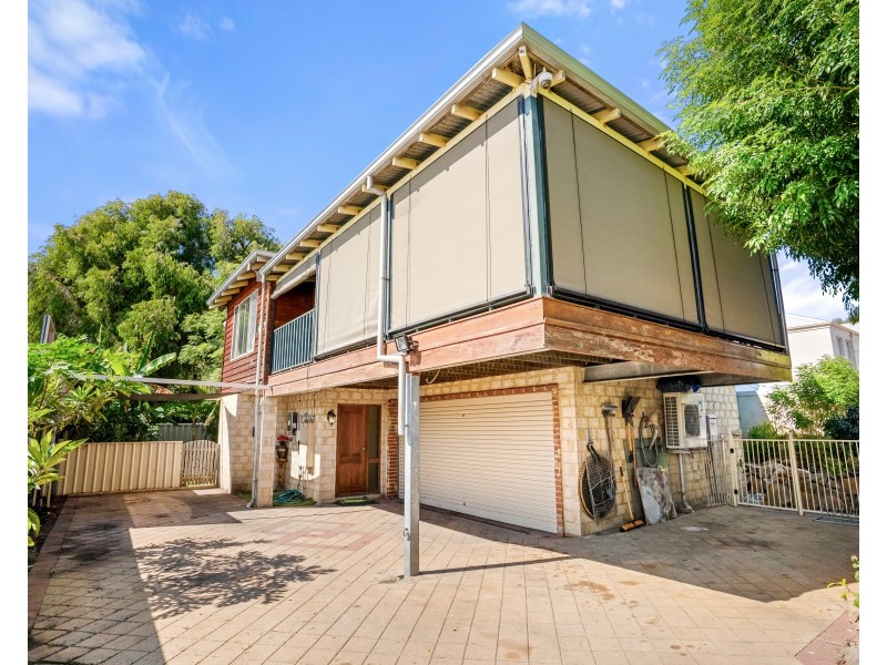 6B HYMUS STREET, Rockingham WA 6168