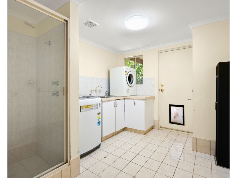 6B HYMUS STREET, Rockingham WA 6168