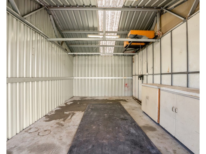 5 LISBON PLACE, Warnbro WA 6169