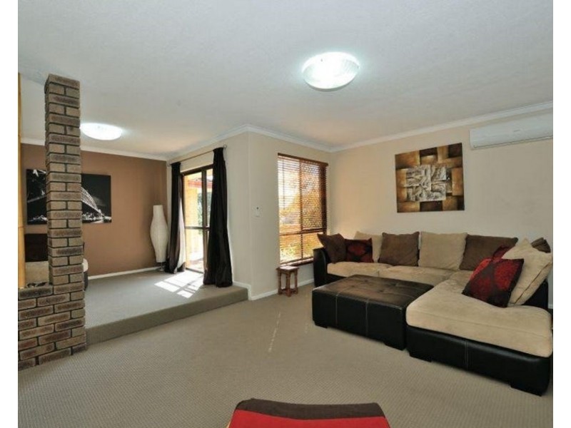 36 Holcombe Road, Warnbro WA 6169