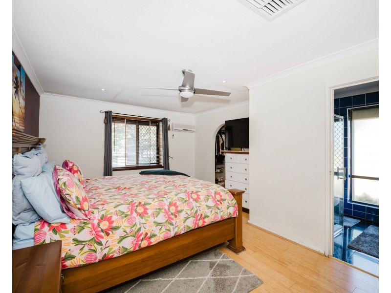 36 Holcombe Road, Warnbro WA 6169