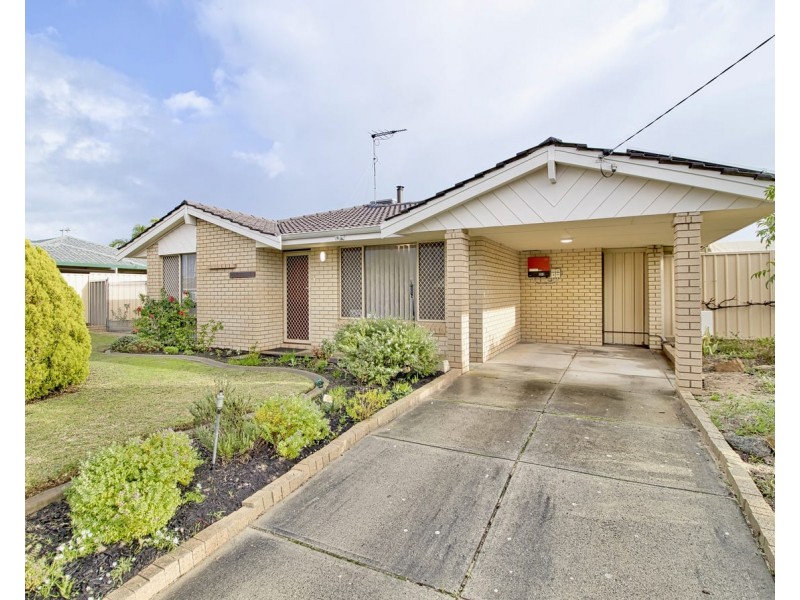 8 Maitland Cl, Cooloongup WA 6168