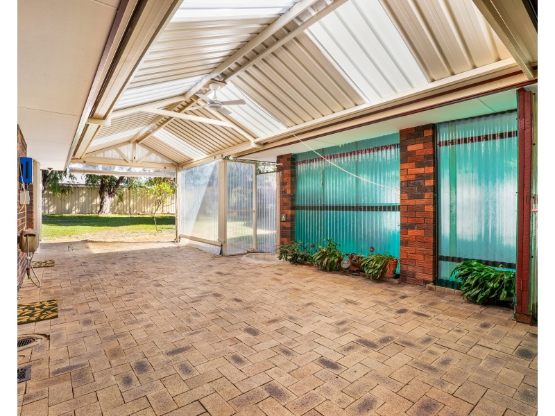29 Fourth Avenue, Shoalwater WA 6169