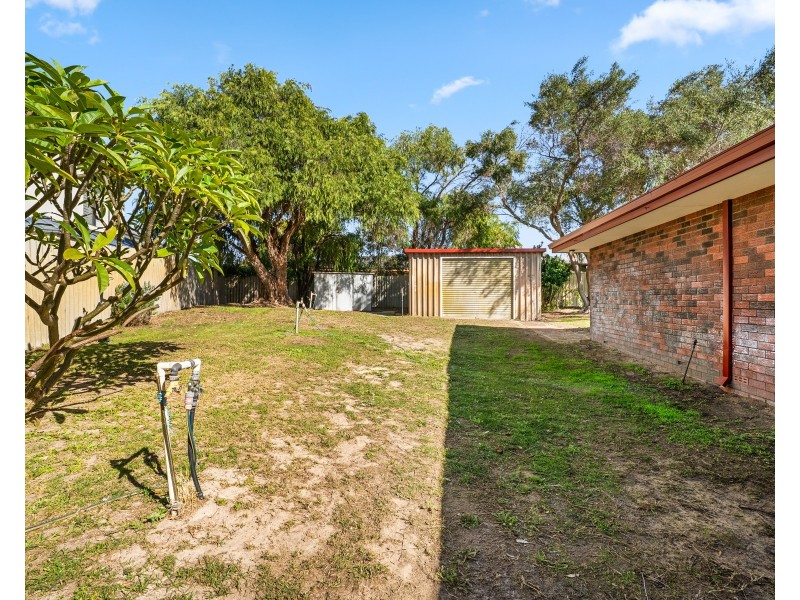 29 Fourth Avenue, Shoalwater WA 6169