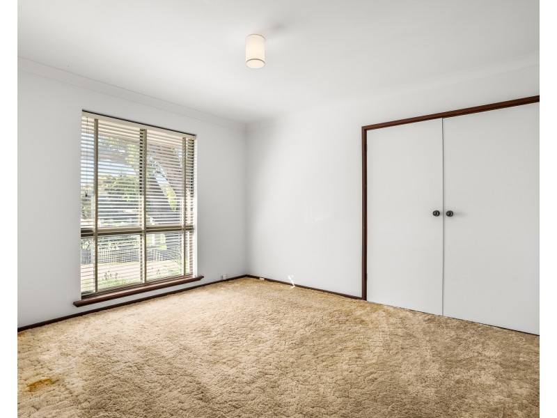 29 Fourth Avenue, Shoalwater WA 6169
