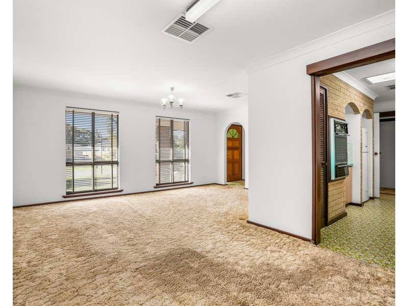 29 Fourth Avenue, Shoalwater WA 6169