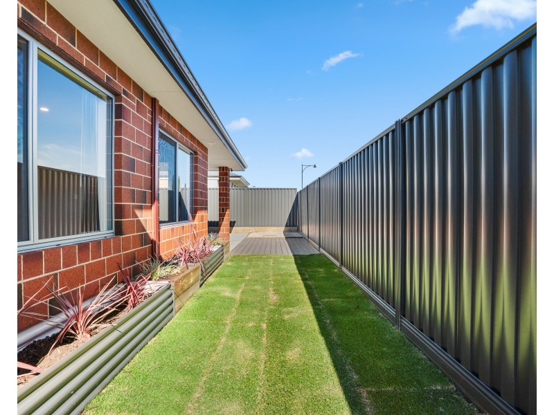 24 Flemington Drive, Baldivis WA 6171