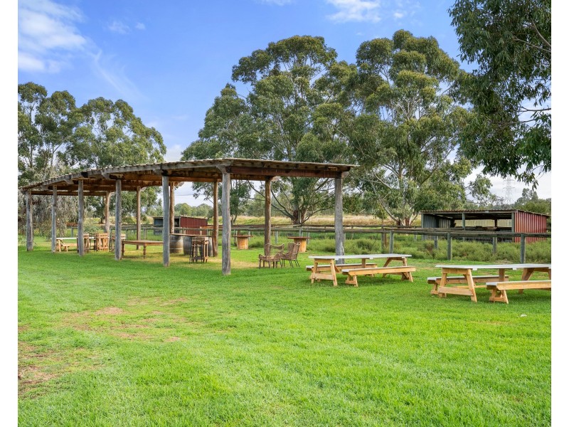 576 Telephone Lane, Baldivis WA 6171