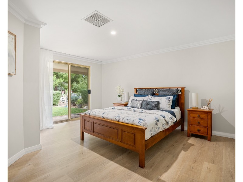 27 OAK WAY, Baldivis WA 6171