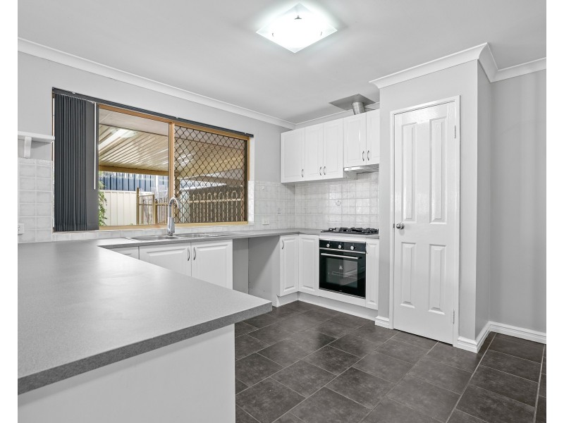 30 CUMBERLAND WAY, Waikiki WA 6169