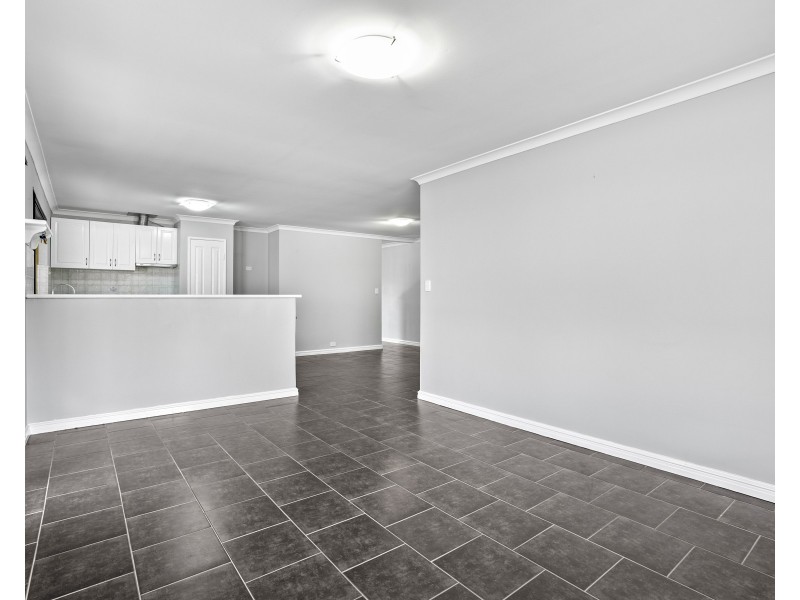 30 CUMBERLAND WAY, Waikiki WA 6169