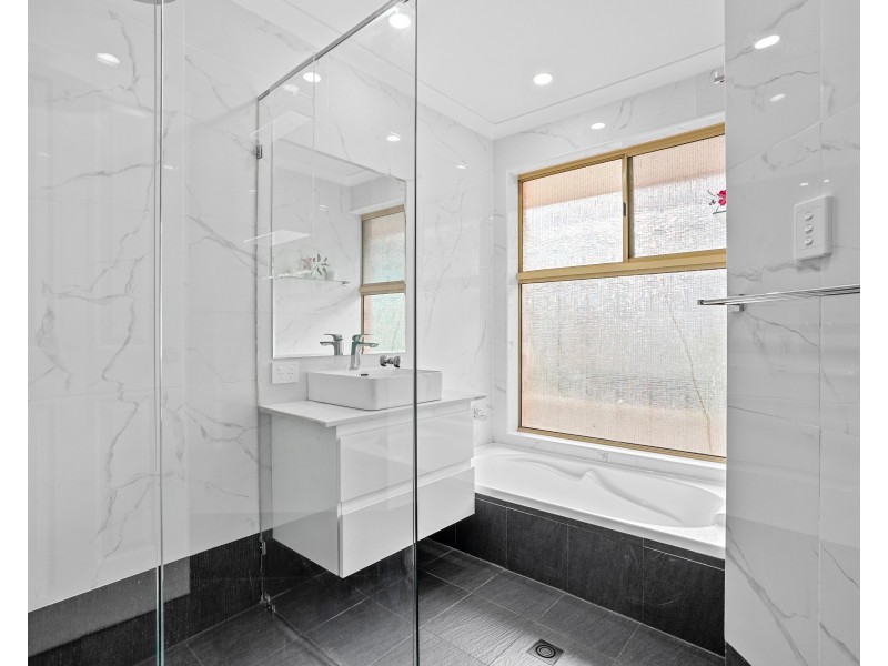 30 CUMBERLAND WAY, Waikiki WA 6169