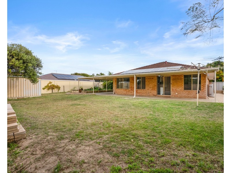 30 CUMBERLAND WAY, Waikiki WA 6169