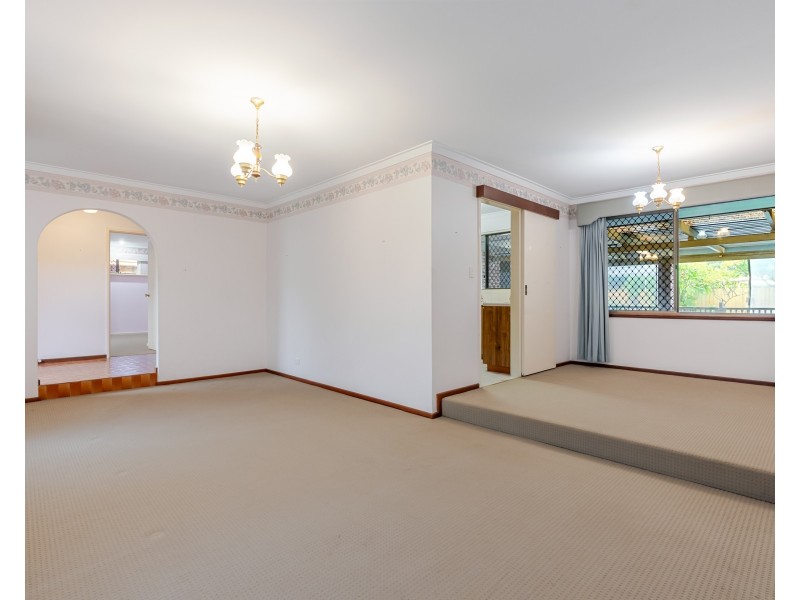 10 SEABROOKE AVENUE, Rockingham WA 6168