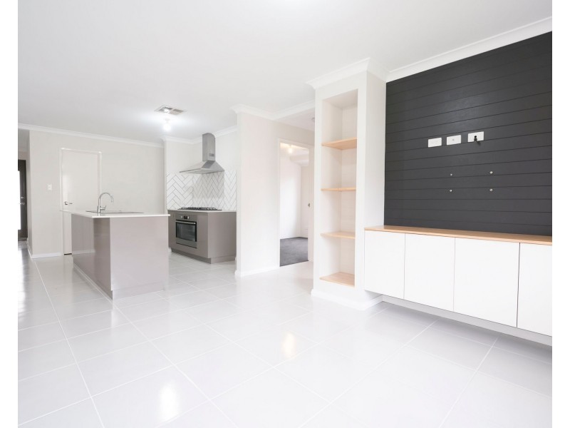 44 Enkindle Lp, Baldivis WA 6171