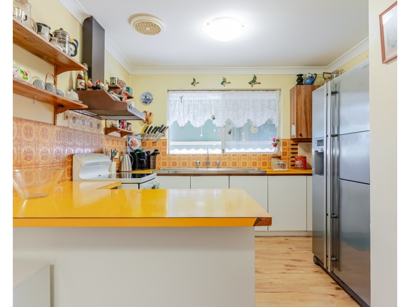 14 JANET ROAD, Safety Bay WA 6169