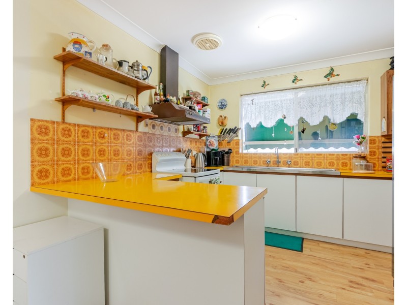 14 JANET ROAD, Safety Bay WA 6169