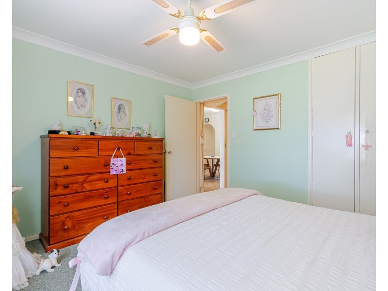 14 JANET ROAD, Safety Bay WA 6169