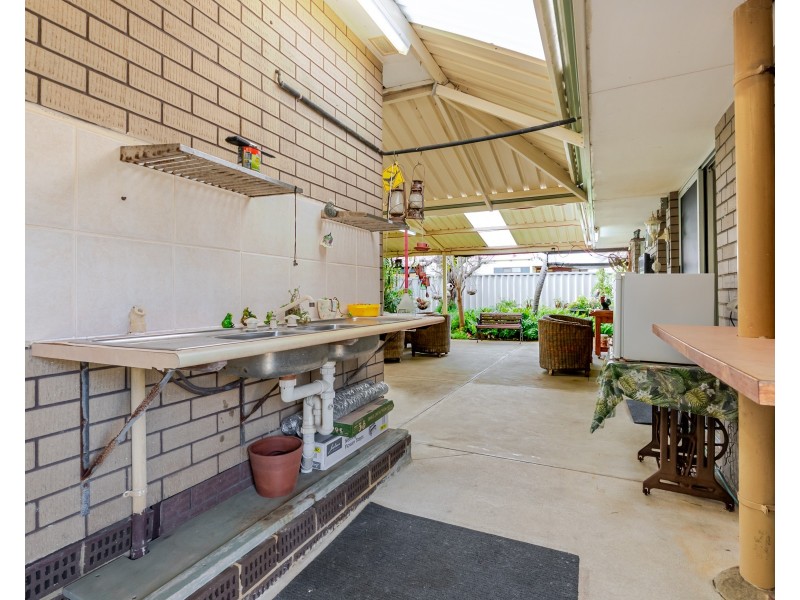14 JANET ROAD, Safety Bay WA 6169