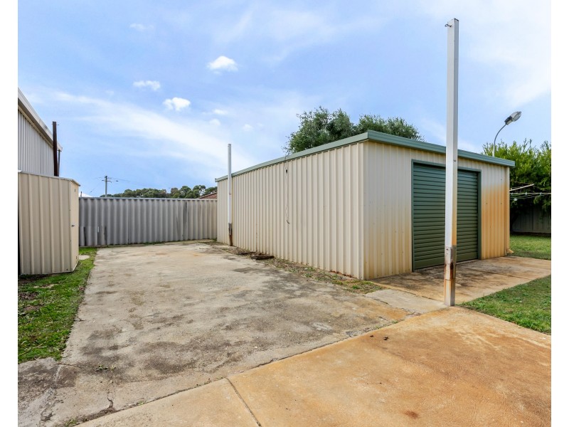 14 JANET ROAD, Safety Bay WA 6169