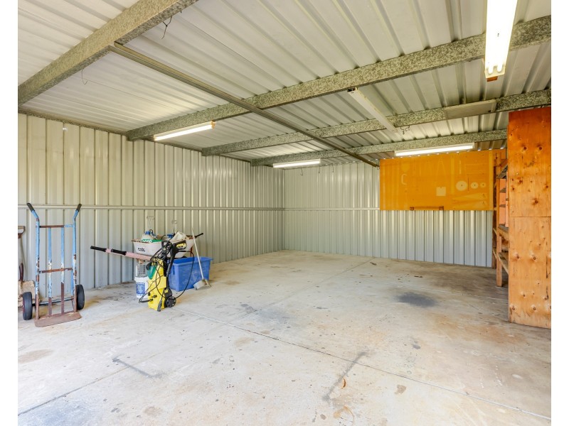 14 JANET ROAD, Safety Bay WA 6169