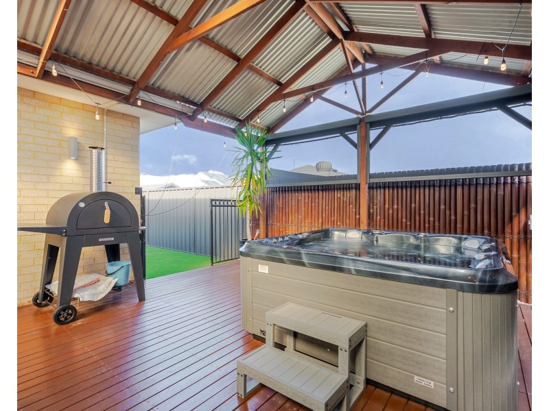 30 Lemon Gum Drive, Baldivis WA 6171
