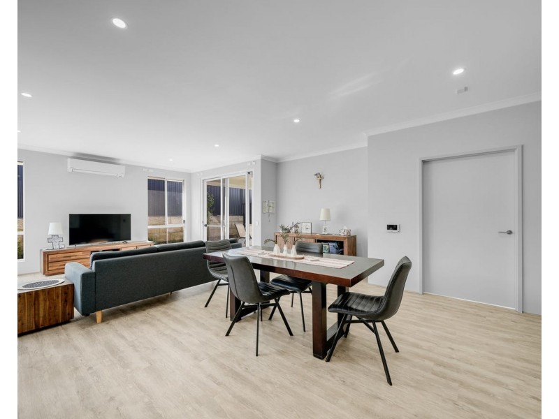 113 BUTTERLEAF ROAD, Baldivis WA 6171