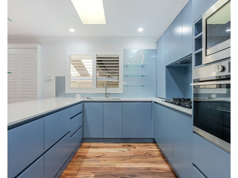 172 PENGUIN ROAD, Safety Bay WA 6169