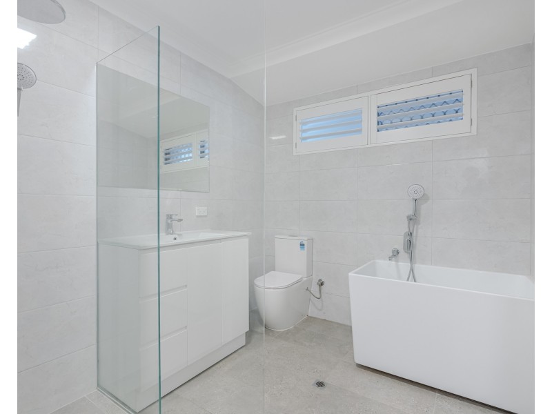 172 PENGUIN ROAD, Safety Bay WA 6169