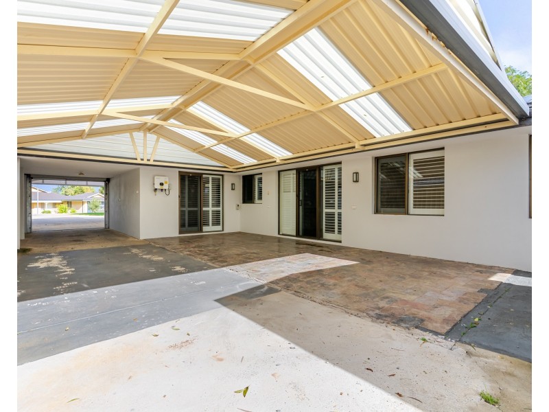 172 PENGUIN ROAD, Safety Bay WA 6169
