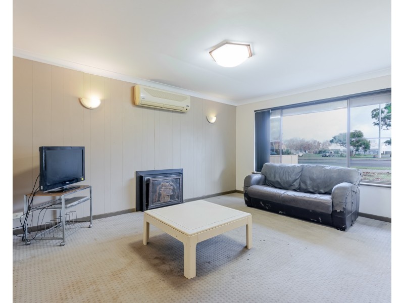 66 COUNCIL AVENUE, Rockingham WA 6168