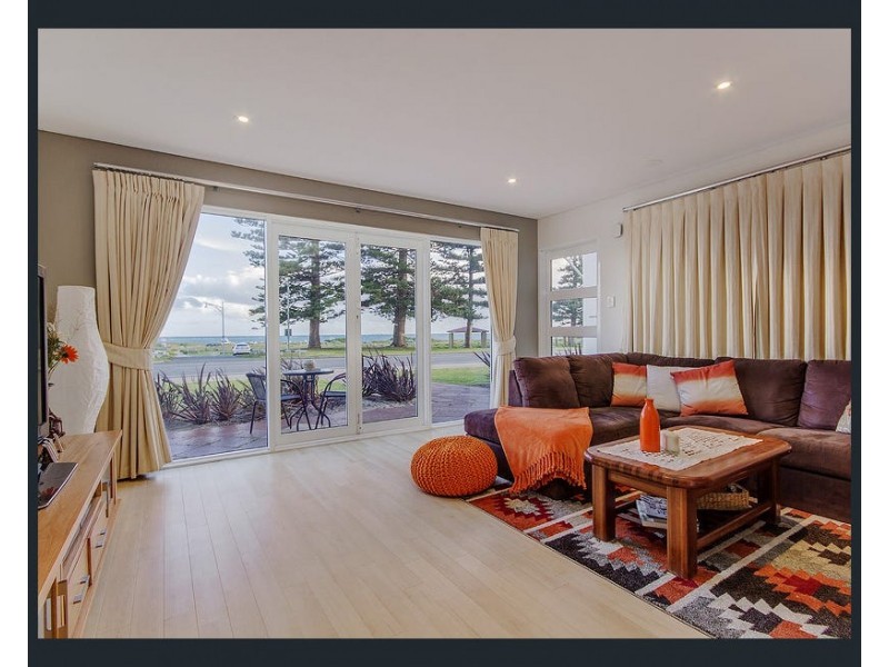 2/216 Arcadia Dr, Shoalwater WA 6169