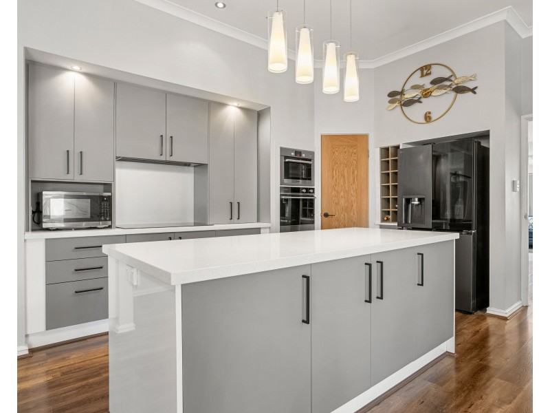 33 CALILLY WAY, Baldivis WA 6171