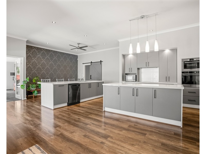 33 CALILLY WAY, Baldivis WA 6171