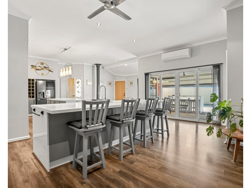 33 CALILLY WAY, Baldivis WA 6171