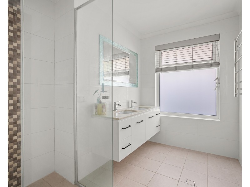 33 CALILLY WAY, Baldivis WA 6171