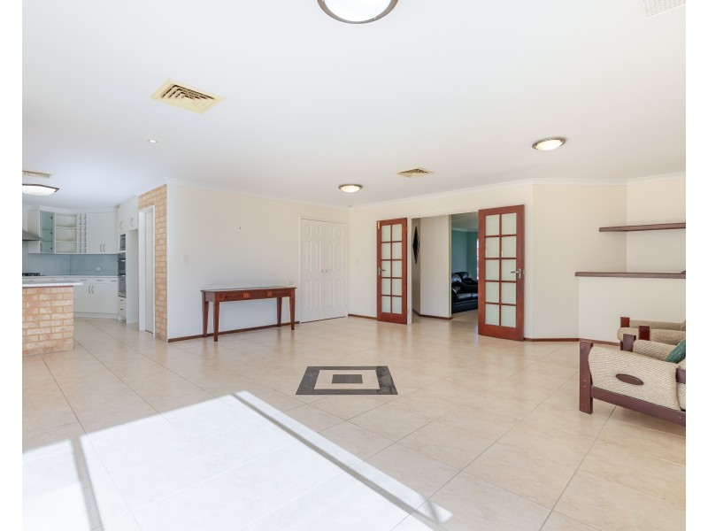 14 KEEL COVE, Waikiki WA 6169