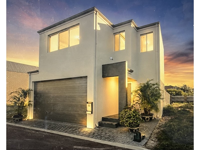14 Shore Lane, Port Kennedy WA 6172
