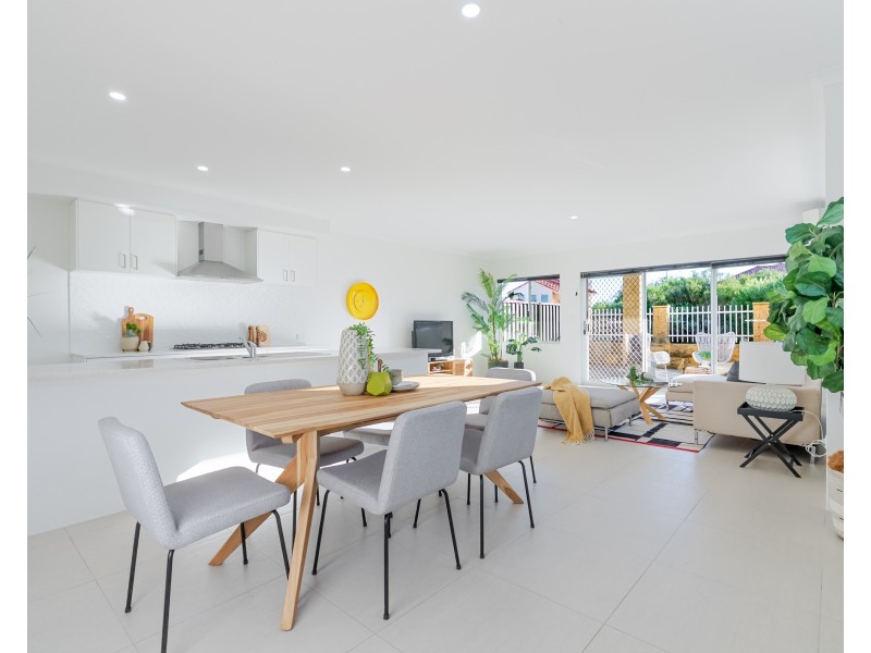 14 Shore Lane, Port Kennedy WA 6172