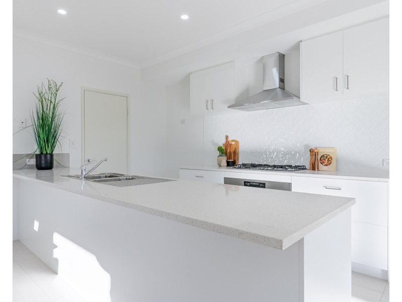 14 Shore Lane, Port Kennedy WA 6172