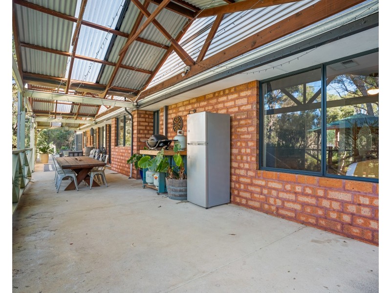 2 ARCHER CLOSE, Baldivis WA 6171