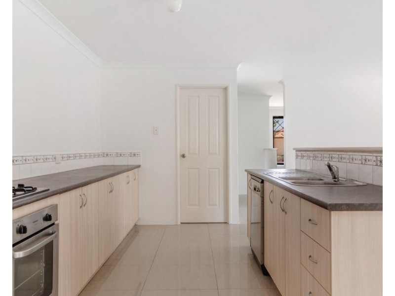 19 Noosa Drive, Secret Harbour WA 6173