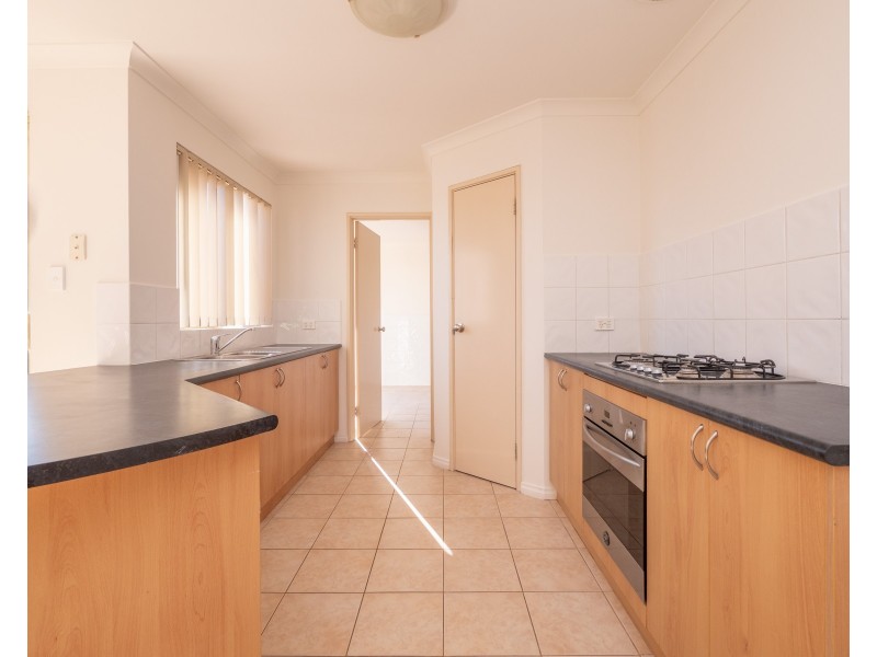 73 MONTORO DRIVE, Port Kennedy WA 6172