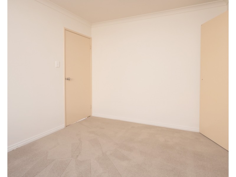 73 MONTORO DRIVE, Port Kennedy WA 6172