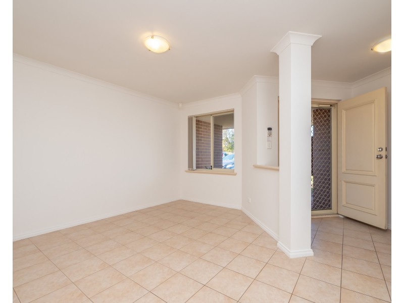 73 MONTORO DRIVE, Port Kennedy WA 6172