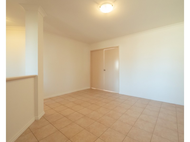 73 MONTORO DRIVE, Port Kennedy WA 6172