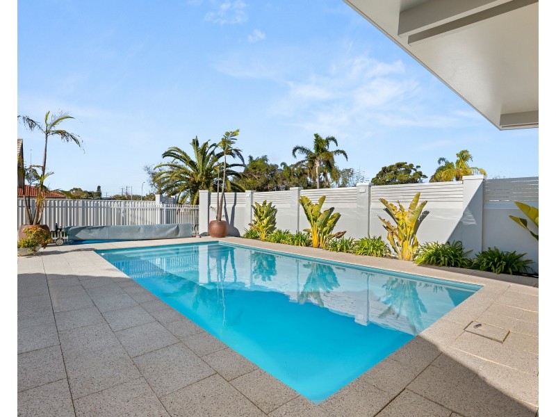 47 CARIBBEAN DRIVE, Safety Bay WA 6169