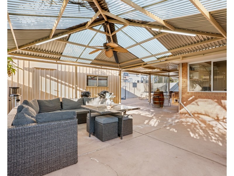47 CARIBBEAN DRIVE, Safety Bay WA 6169