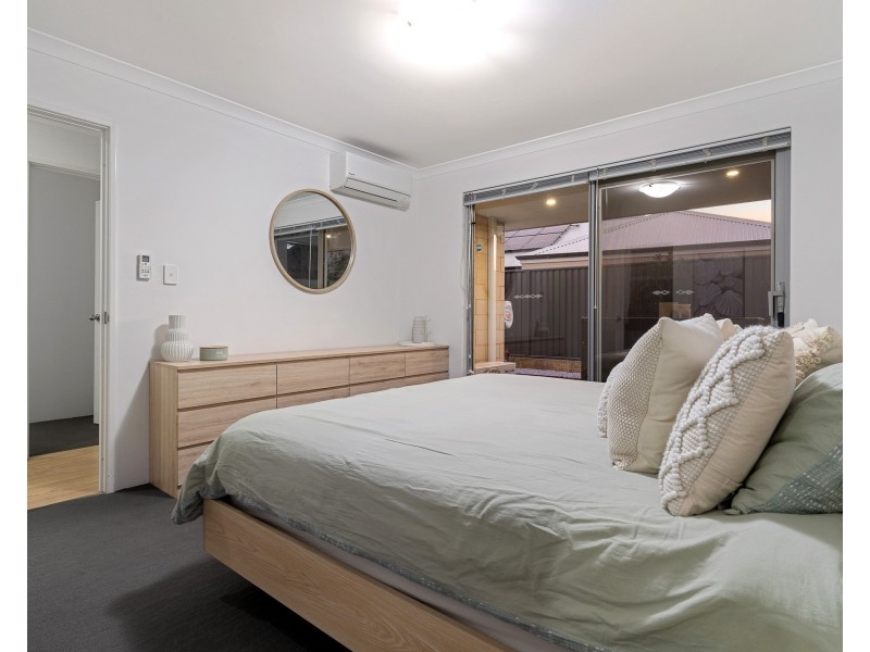 11 AUBURN WAY, Baldivis WA 6171